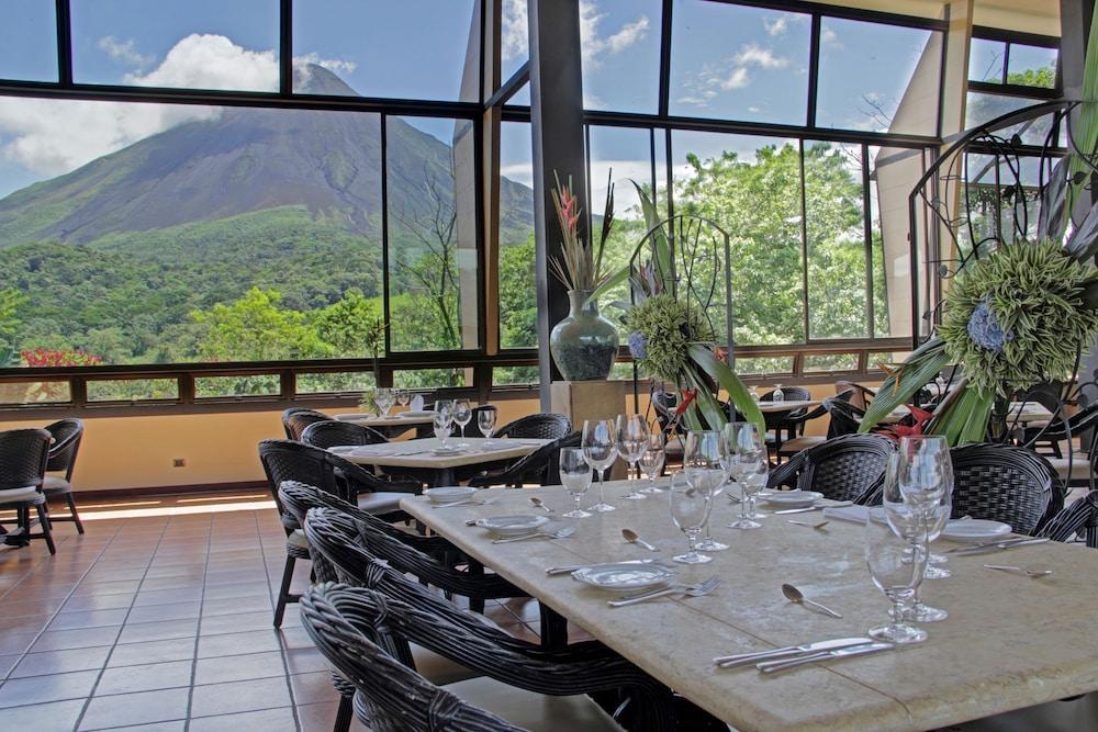 Hotel Arenal Kioro Suites & Spa La Fortuna Ngoại thất bức ảnh